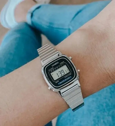 שעון יד דיגיטלי לאישה casio la670wa-1df קאסיו